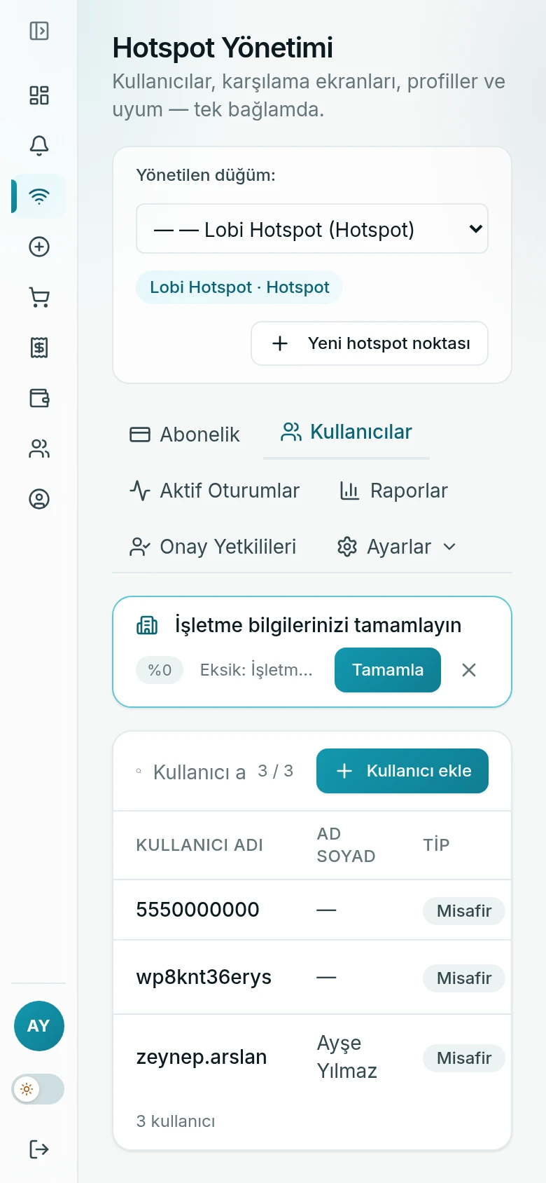 Aynı ekranın telefon görünümü; sol menü kapalı, içerik tek sütun.